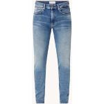 Calvin Klein Tapered jeans met medium wassing - Indigo