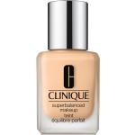 Natuurlijke Crèmewitte Parabenenvrije CLINIQUE Foundation voor een vette huid met Vanille werkt Langhoudend voor Dames 