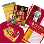 Galatasaray Istanbul Originele gelicentieerde 48 spelerkaarten verzamelkaarten met originele handtekeningen voetbalkaarten seizoen 2019/20 fanartikelen set met geschenkdoos GS