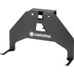 GARDENA wandhouder: wandhouder voor alle GARDENA SILENO-modellen, bescherming tegen zon en regen, ruimtebesparende opslag, eenvoudig te monteren, metalen wandhouder in het grijs (4042-20).