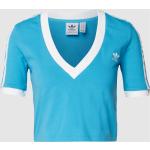 Lichtblauwe adidas Originals V-hals T-shirts V-hals in de Sale voor Dames 
