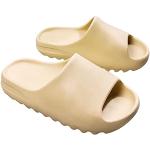 Beige Antislip Platte sandalen  voor de Zomer  in maat 38,5 met Hakhoogte 3cm tot 5cm voor Heren 