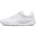 Casual Witte Polyester Nike Tanjun Gewatteerde Damesschoenen  in maat 37,5 