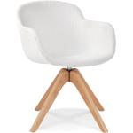 Scandinavische stoel met armleuningen 'DESMA' van witte bouclÃ©stof en natuurlijk hout
