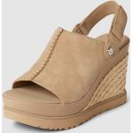 Zandbeige Leren UGG Australia Gevlochten Sleehak sandalen  voor de Zomer Sleehakken met Klittenbandsluitingen voor Dames 