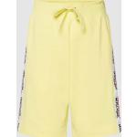 Pastelgele MOSCHINO Underwear Fitness-shorts  in maat M in de Sale voor Heren 
