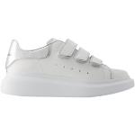 Witte/Zilveren Leren Oversized Sneakers Alexander McQueen , White , Dames